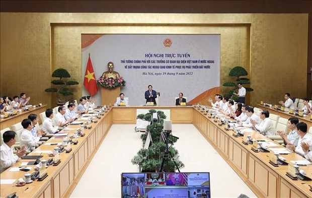 pm chairs teleconference with heads of vietnamese representative agencies abroad picture 1 pm chairs teleconference with heads of vietnamese representative agencies abroad picture 1