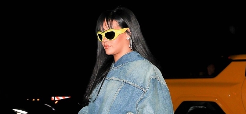 Ca sĩ Rihanna diện đồ denim khỏe khoắn đi chơi đêm cùng bạn bè