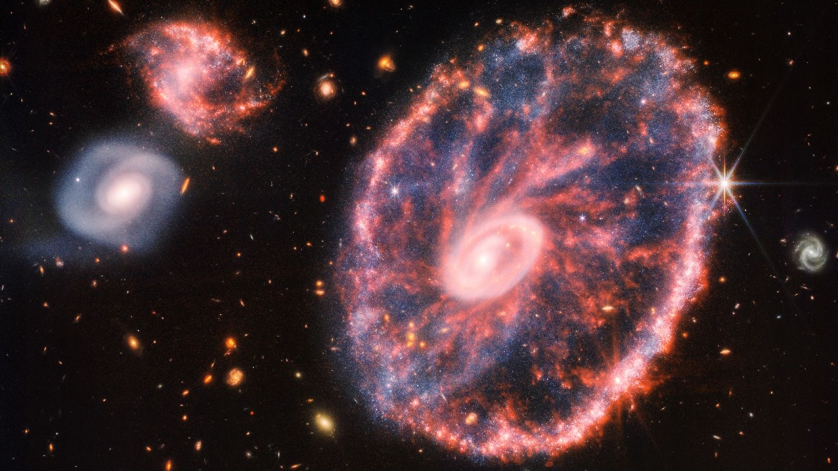 Những bức ảnh vũ trụ ngoạn mục từ kính thiên văn James Webb
