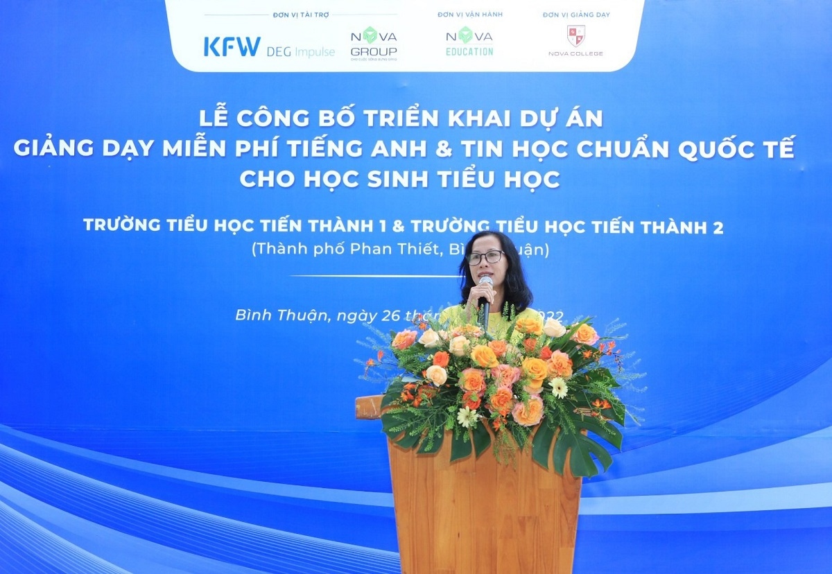 novagroup va kfw tai tro 10 ty dong giang day tieng anh, tin hoc chuan quoc te hinh anh 2