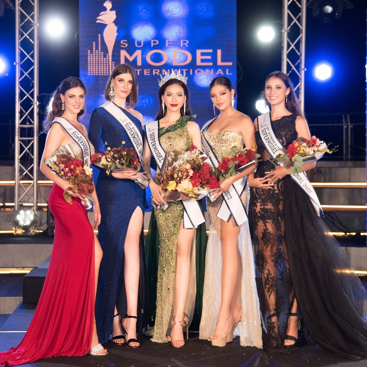 quynh hoa named winner of supermodel international 2022 picture 2