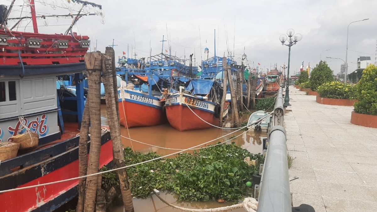 ngu dan khac phuc kho khan kep , quyet tam ra khoi bam bien hinh anh 4