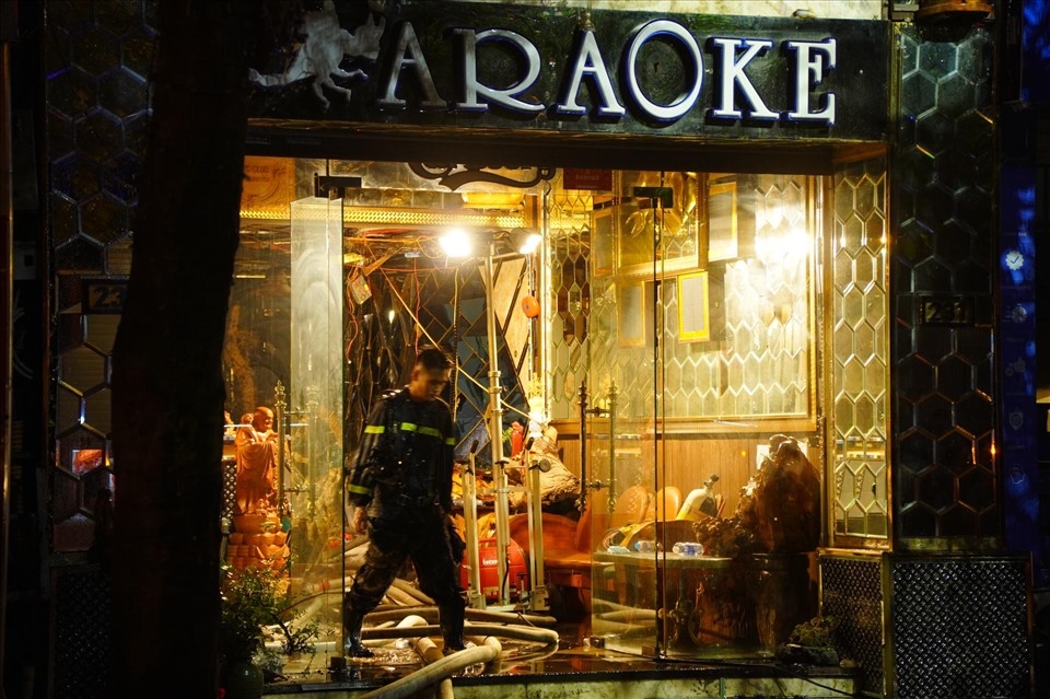 gov t requests probe into karaoke bar fire cause that kills 3 firefighters picture 1
