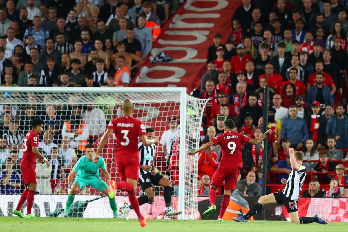 liverpool thang nguoc newcastle o giay bu gio cuoi cung hinh anh 7