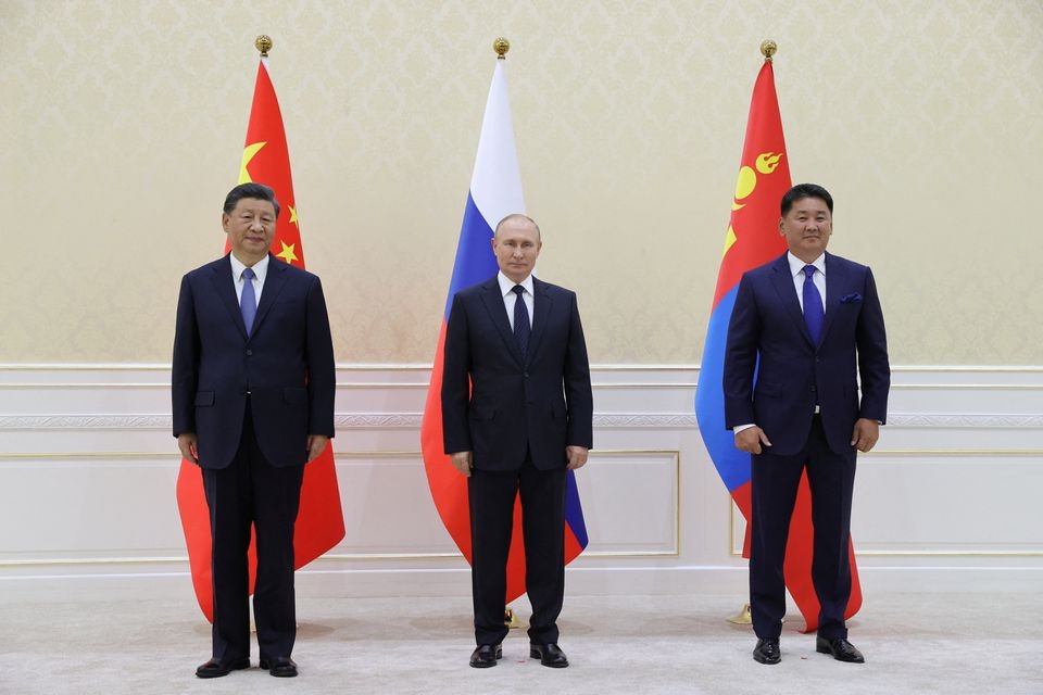 Nga và Trung Quốc bắt tay để đối trọng với phương Tây