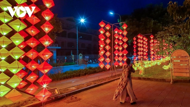 Lantern festival celebrates Vietnam-RoK diplomatic ties
