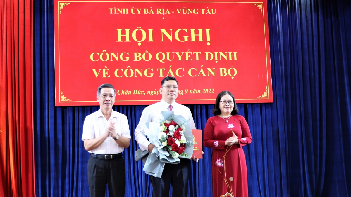 ba ria - vung tau cong bo quyet dinh ve cong tac can bo hinh anh 1