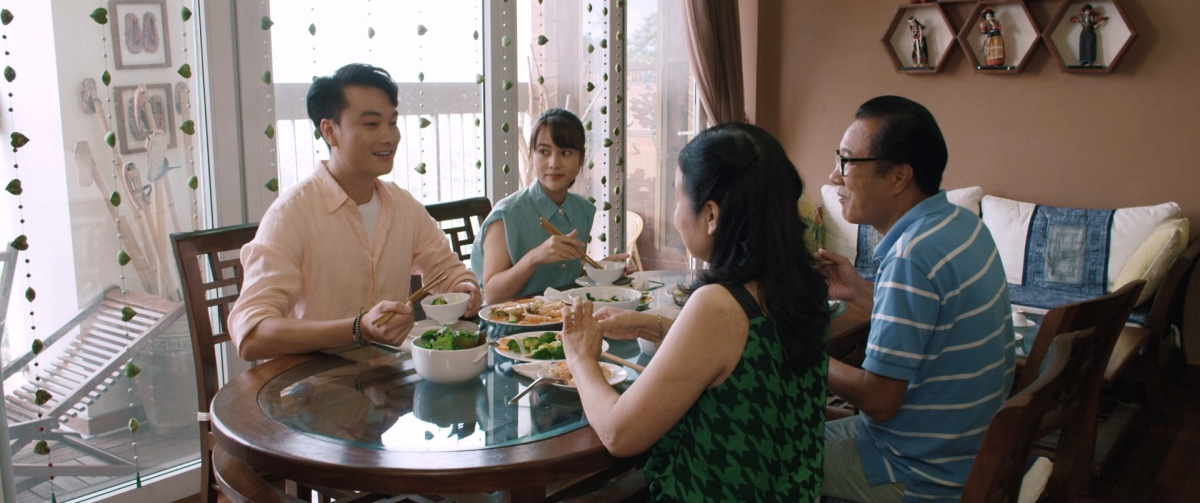 nsnd trọng trinh đối đầu nsƯt chí trung trong thông gia ngõ hẹp hình ảnh 2 nsnd trong trinh doi dau nsUt chi trung trong thong gia ngo hep hinh anh 2