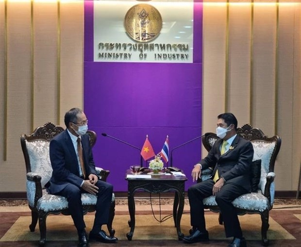 vietnam, thailand seeks closer industrial cooperation picture 1