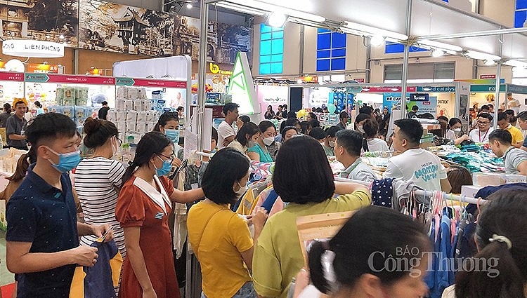 baby products showcased at hanoi international exhibition picture 1