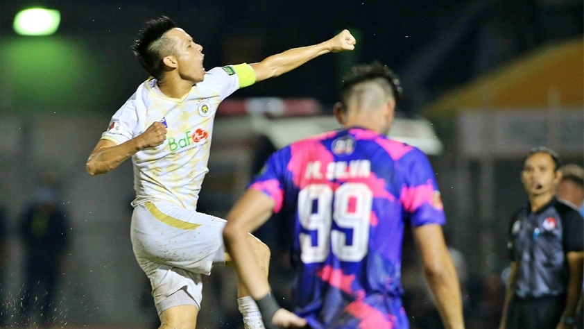 van quyet thua nhan ha noi fc gap may truoc sai gon fc hinh anh 1