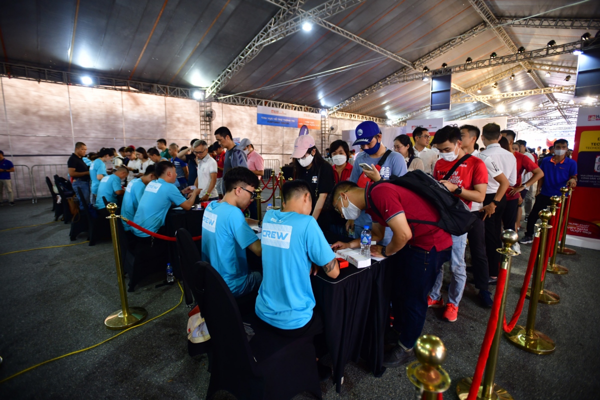 giải hà nội marathon techcombank tại thủ đô thu hút gần 7.000 vận động viên hình ảnh 2 giai ha noi marathon techcombank tai thu do thu hut gan 7.000 van dong vien hinh anh 2