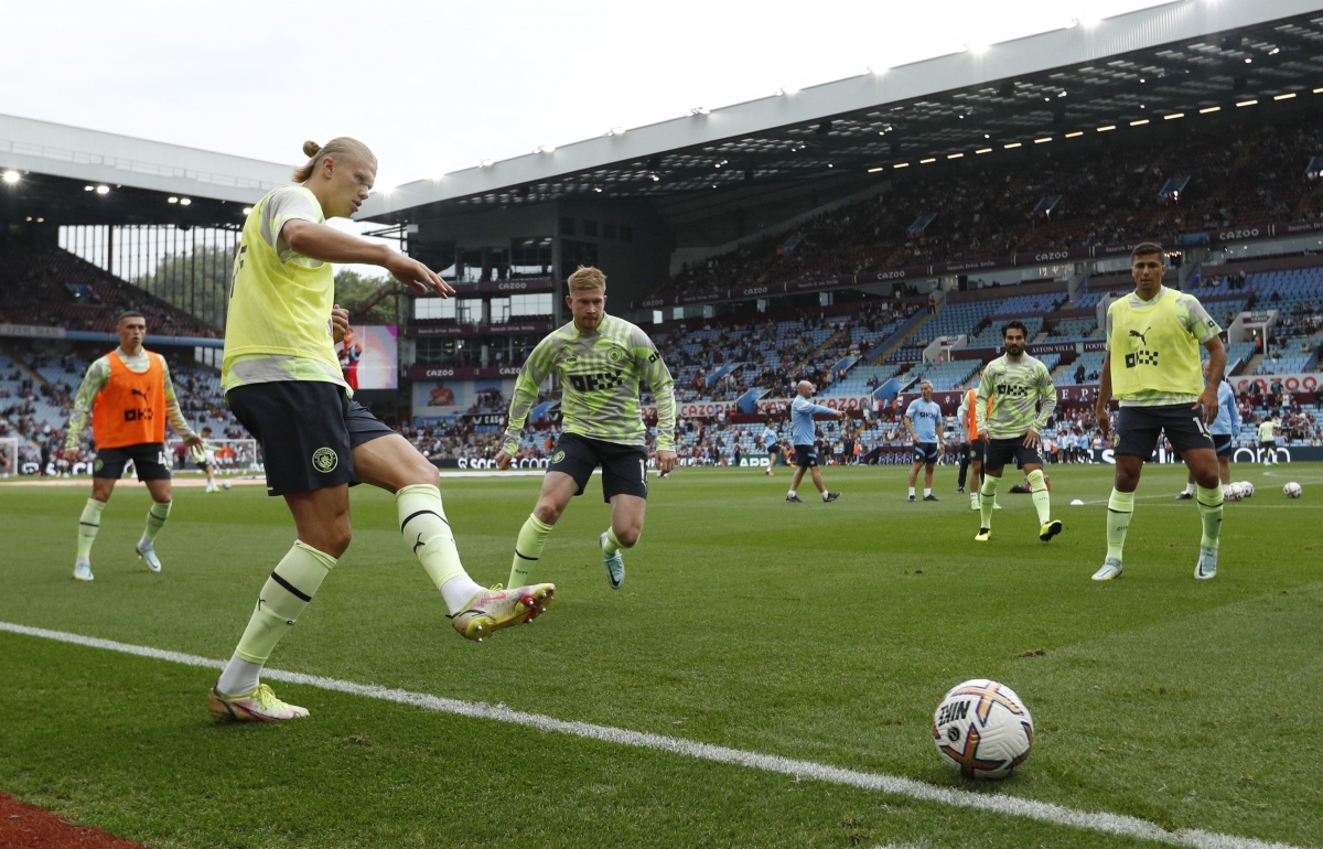 haaland di vao lich su, man city van ngam ngui chia diem tren san aston villa hinh anh 3