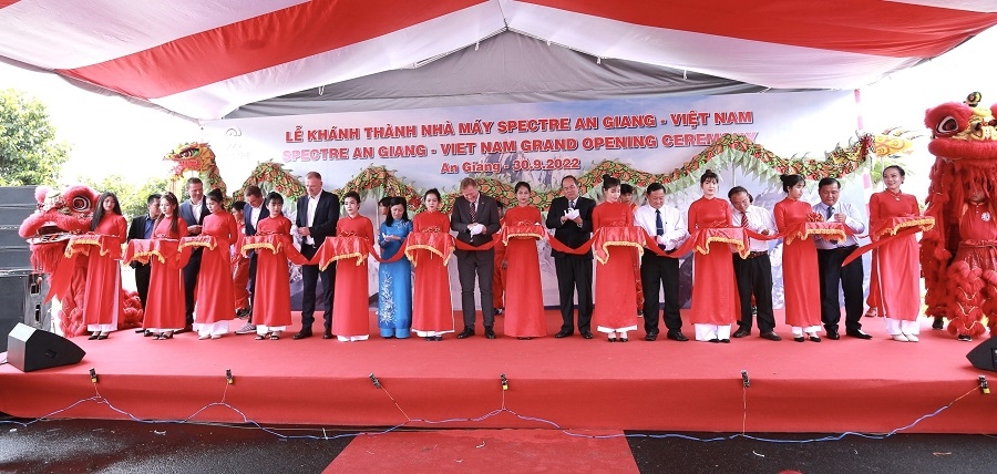 danish-funded garment factory inaugurated in an giang province picture 1