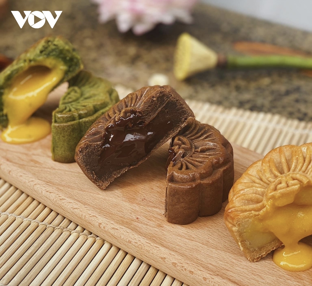 handmade mooncakes favourites with consumers ahead of mid-autumn festival picture 4