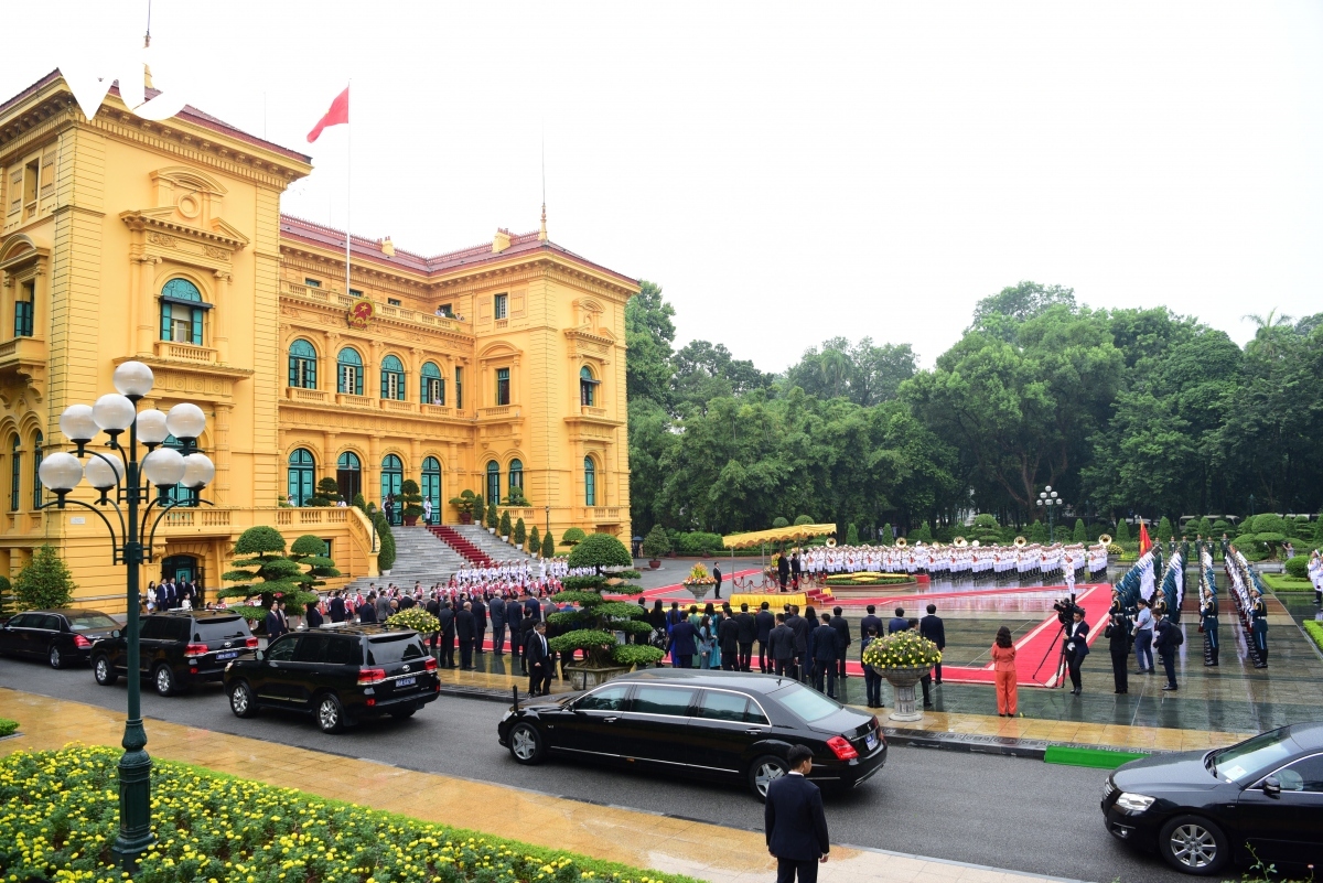 cuban prime minister manuel marrero cruz warmly welcomed in hanoi picture 3