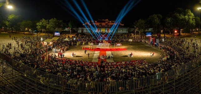 Lion dance festival excites crowds in Thua Thien-Hue