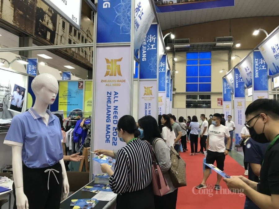 hanoi trade fair features products made in china s zhejiang province picture 1