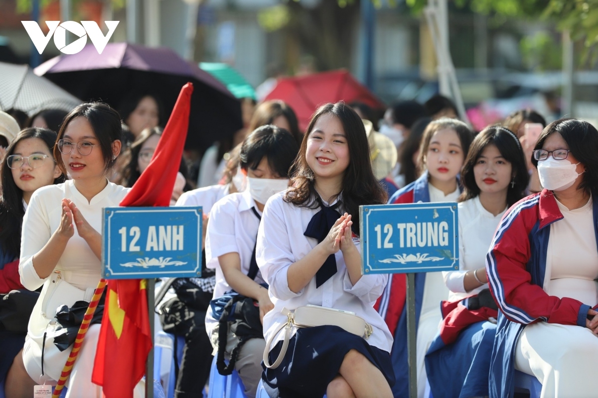 more than 23 million students begin new school year in vietnam picture 1