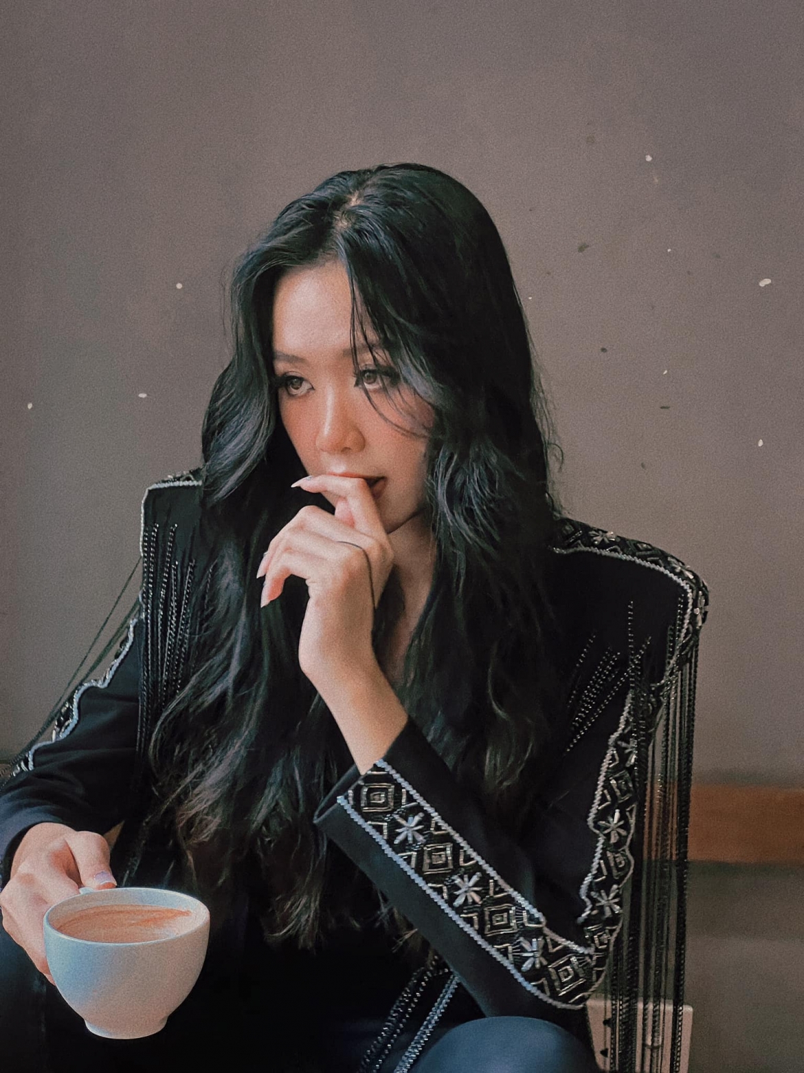 A hau bao ngoc lot xac voi gu thoi trang ca tinh hinh anh 5