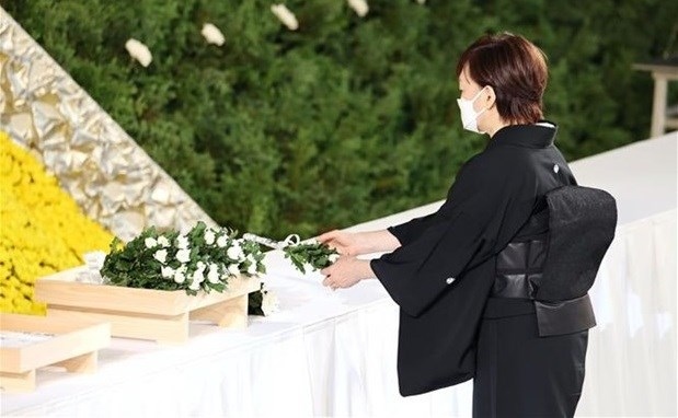 president visits, offers condolences to widow of late pm shinzo abe picture 1 president visits, offers condolences to widow of late pm shinzo abe picture 1