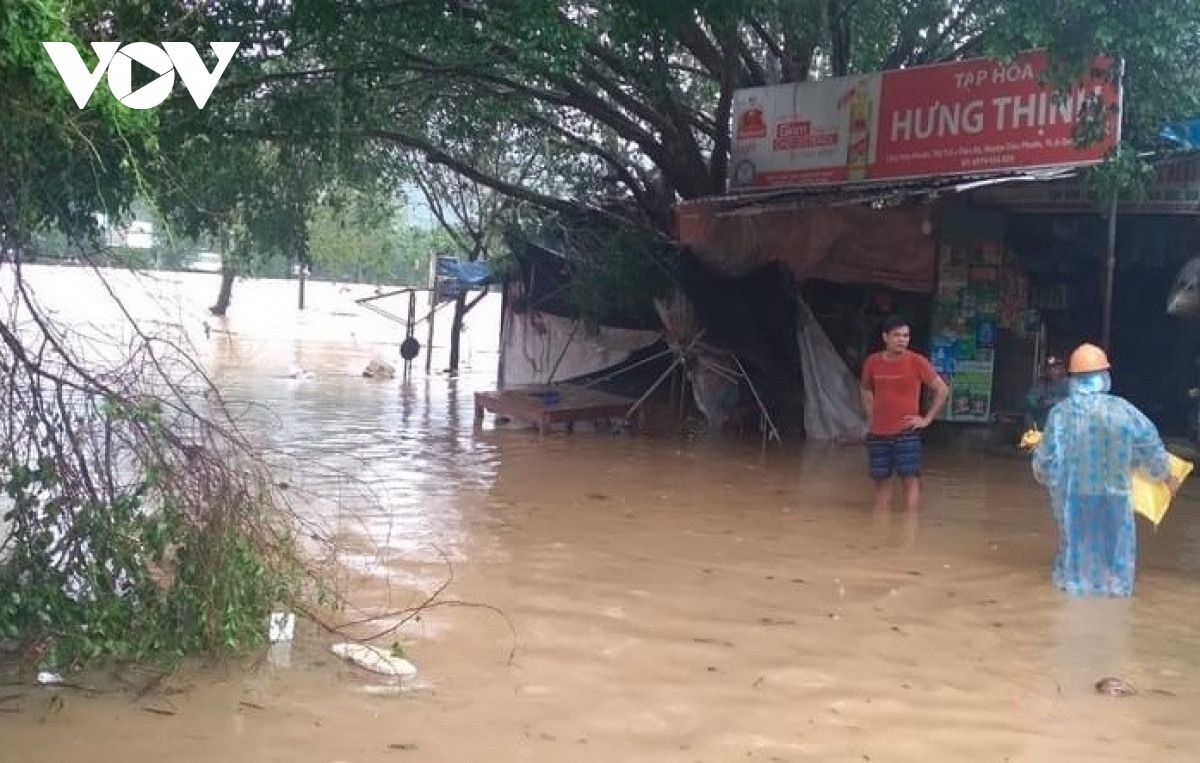 deputy pm calls on localities to overcome consequences as typhoon noru weakens picture 4