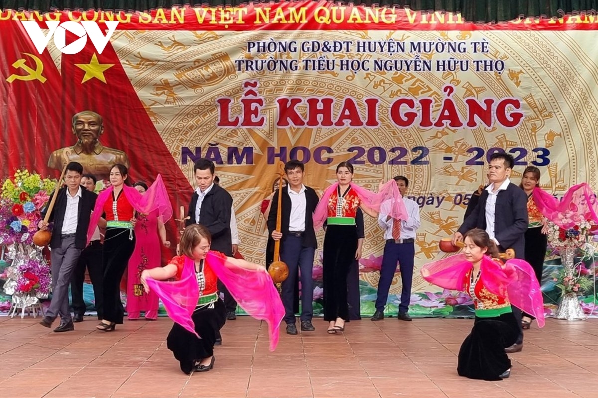 more than 23 million students begin new school year in vietnam picture 2