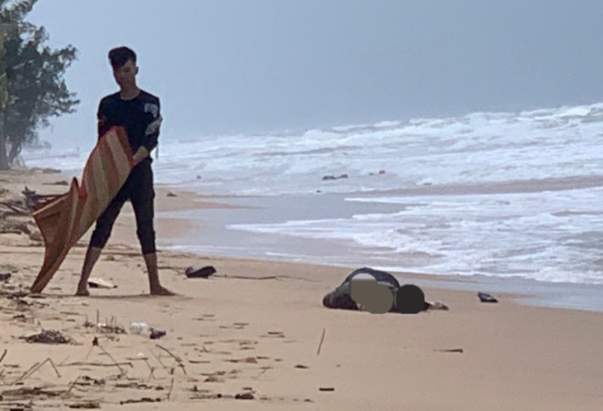 six unidentified bodies washed ashore on phu quoc beach picture 1