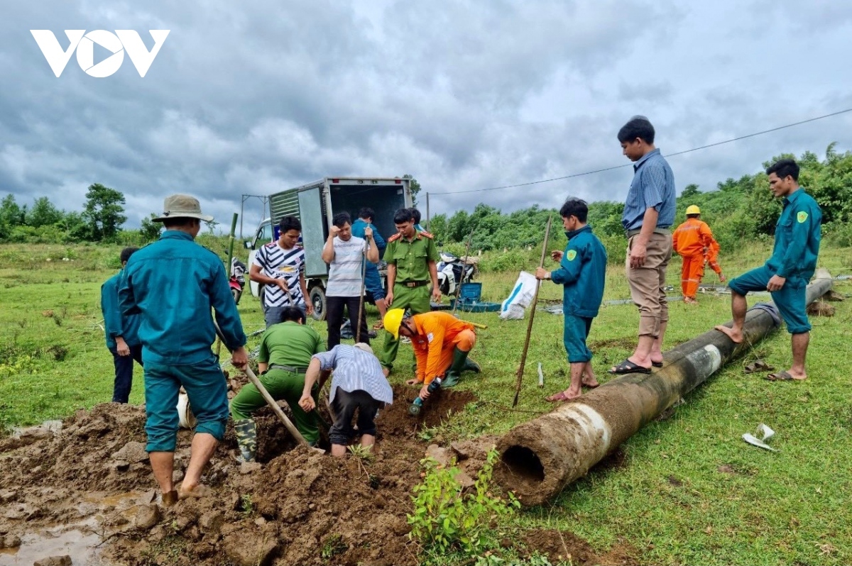 deputy pm calls on localities to overcome consequences as typhoon noru weakens picture 6