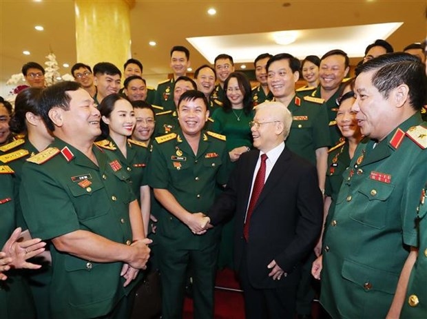 party general secretary meets outstanding military youths picture 1