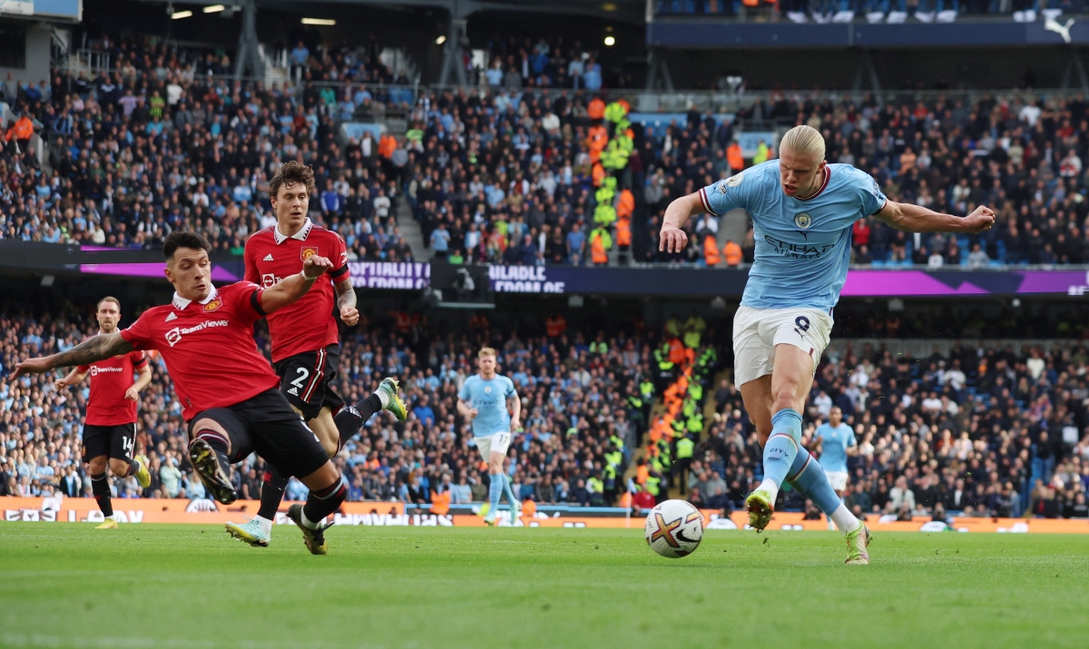 haaland, foden thi nhau lap hat-trick, man city thang de 6-3 truoc mu hinh anh 19