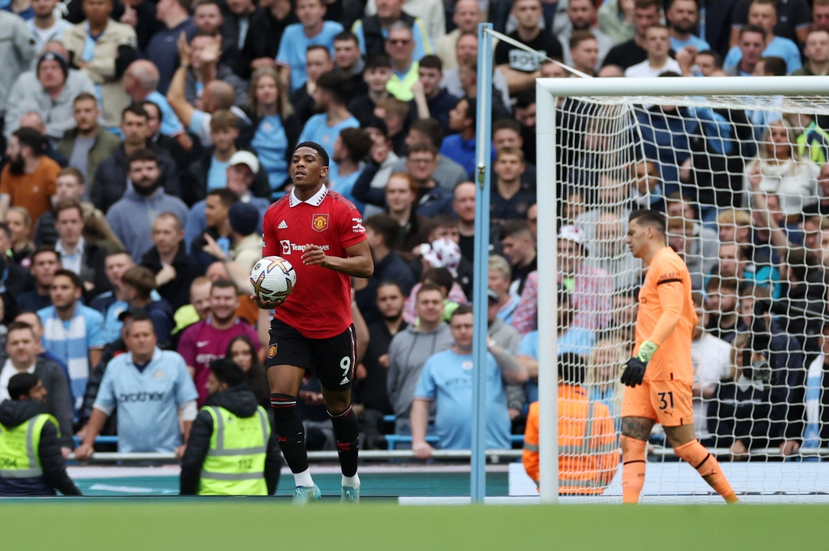 haaland, foden thi nhau lap hat-trick, man city thang de 6-3 truoc mu hinh anh 20