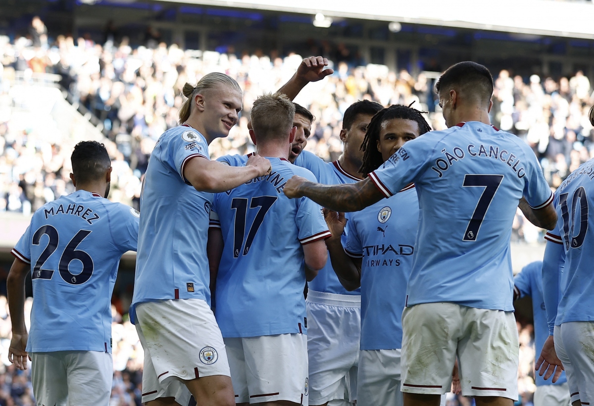 "Quái vật" Haaland không thể ngừng ghi bàn, Man City thắng 4 sao trước Southampton