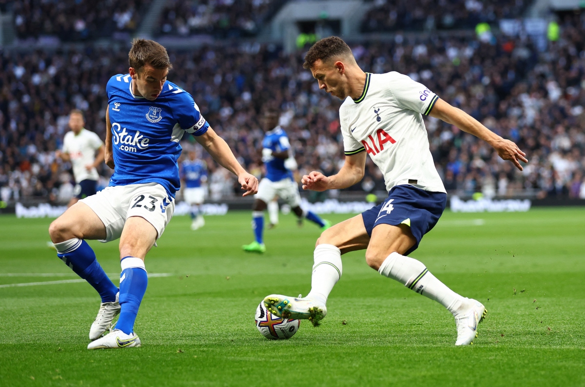 thang de everton, tottenham bat kip man city o ngoai hang anh hinh anh 1