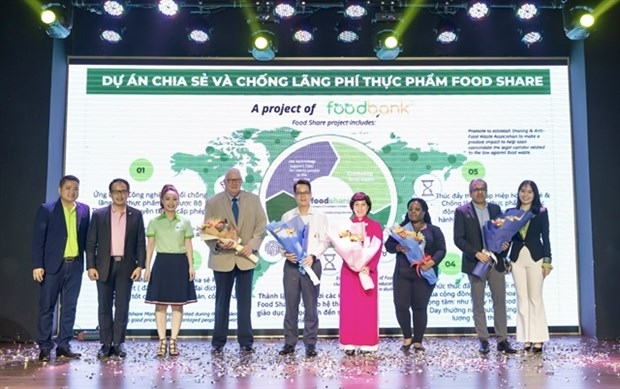 food bank vietnam promotes technology application for food sharing picture 1