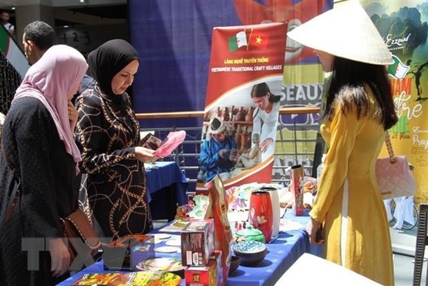 Algerian province aspires to bolster cooperation with Vietnam in multiple fields