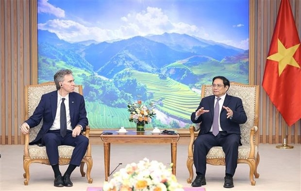 vietnam welcomes renewable, clean energy projects pm picture 1