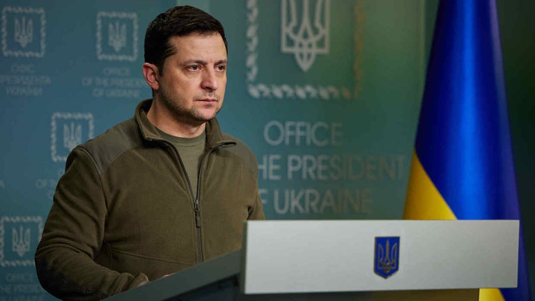 tong thong ukraine trung phat hang nghin ca nhan va doanh nghiep nga hinh anh 1