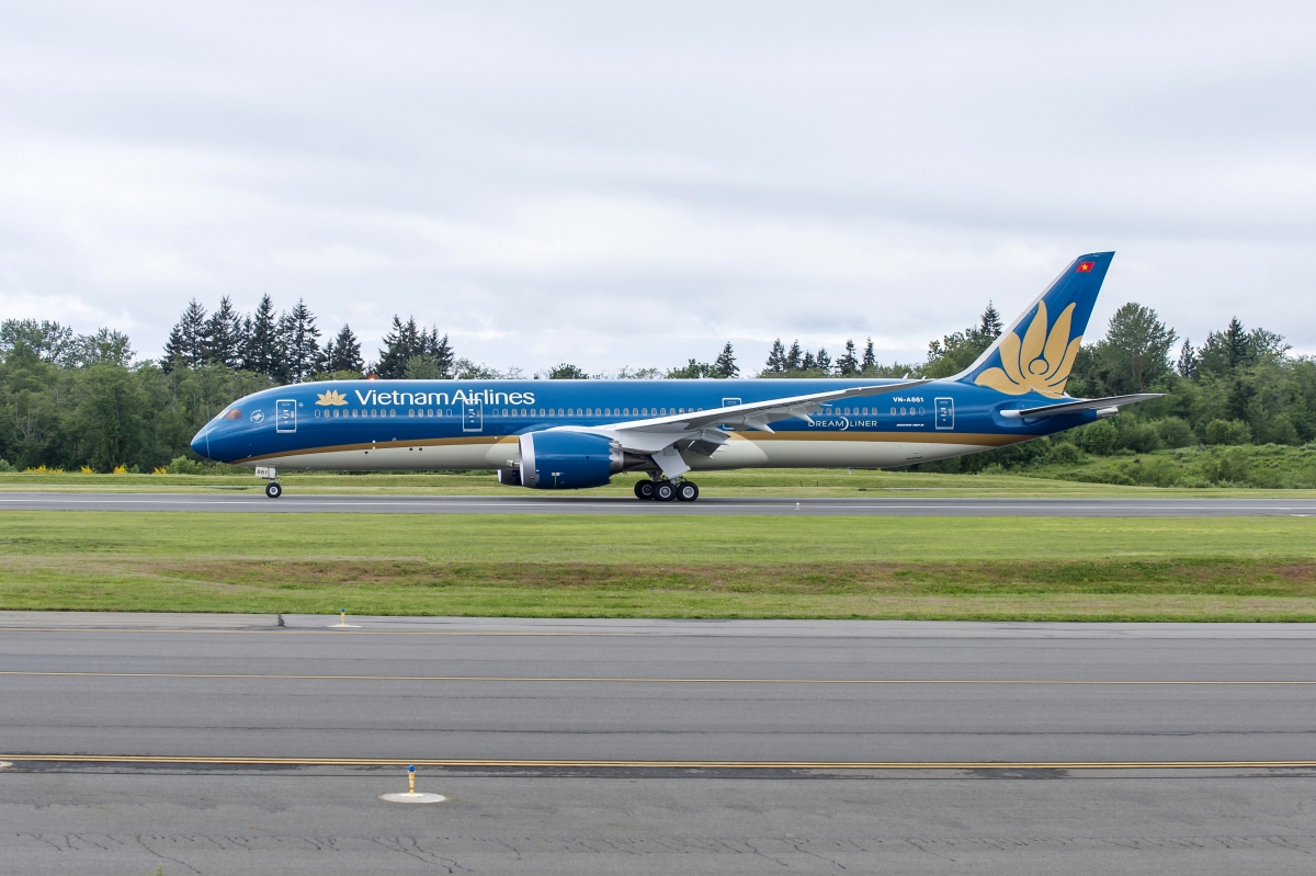 Máy bay của Vietnam Airlines hạ cánh khẩn cấp tại Azerbaijan để cấp cứu hành khách