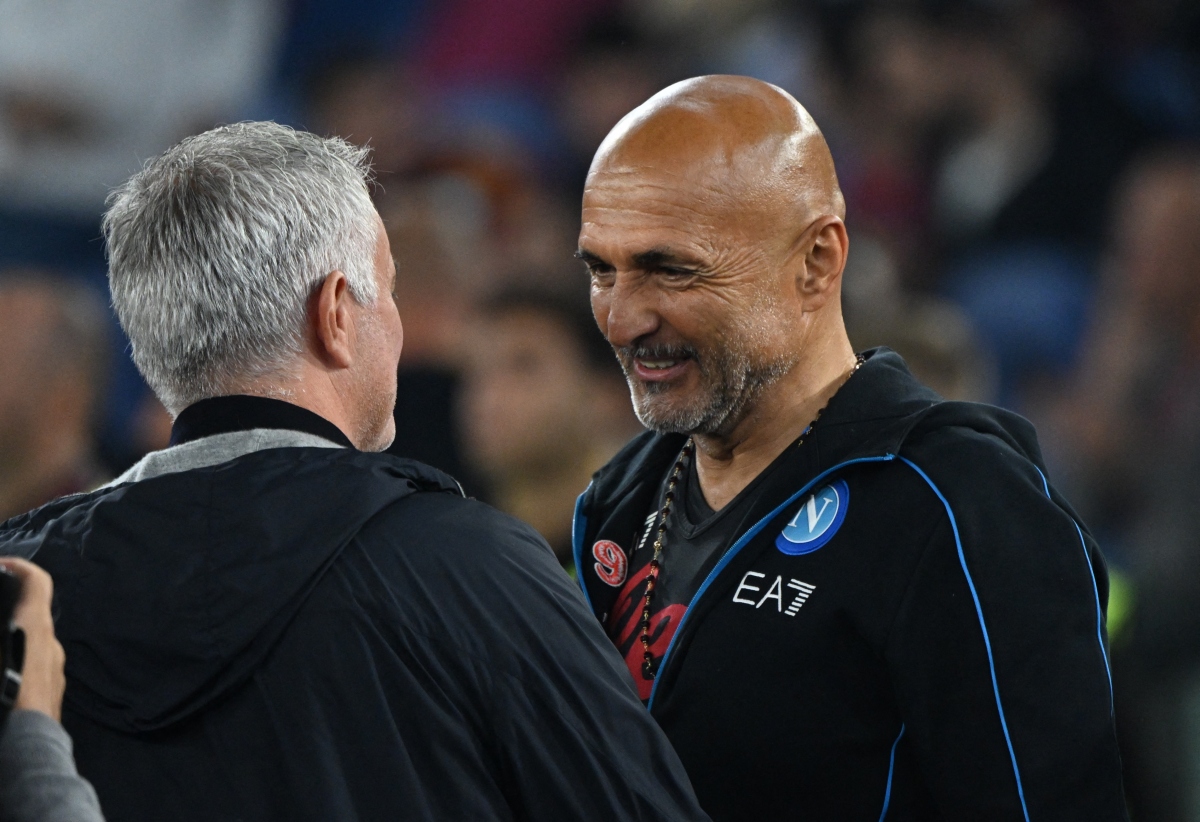 gieo sau cho thay tro jose mourinho, napoli giu vung ngoi dau serie a hinh anh 8