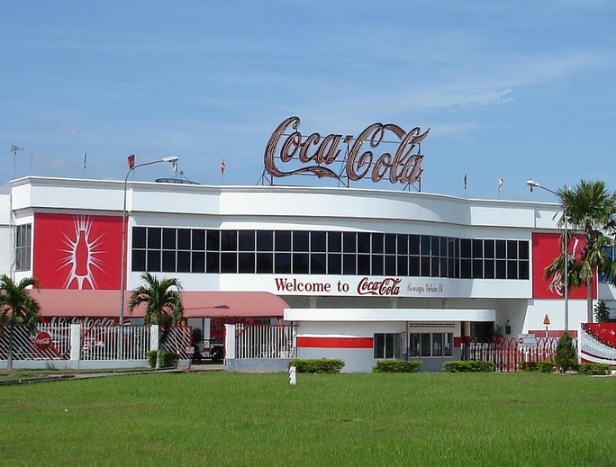 coca-cola injects us 136 million into long an plant picture 1