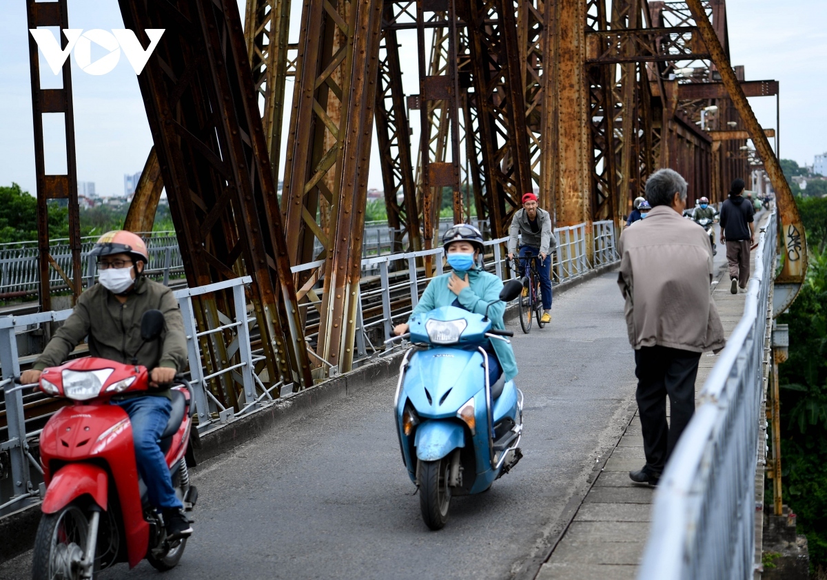 hanoi welcomes first cold period as winter emerges picture 7