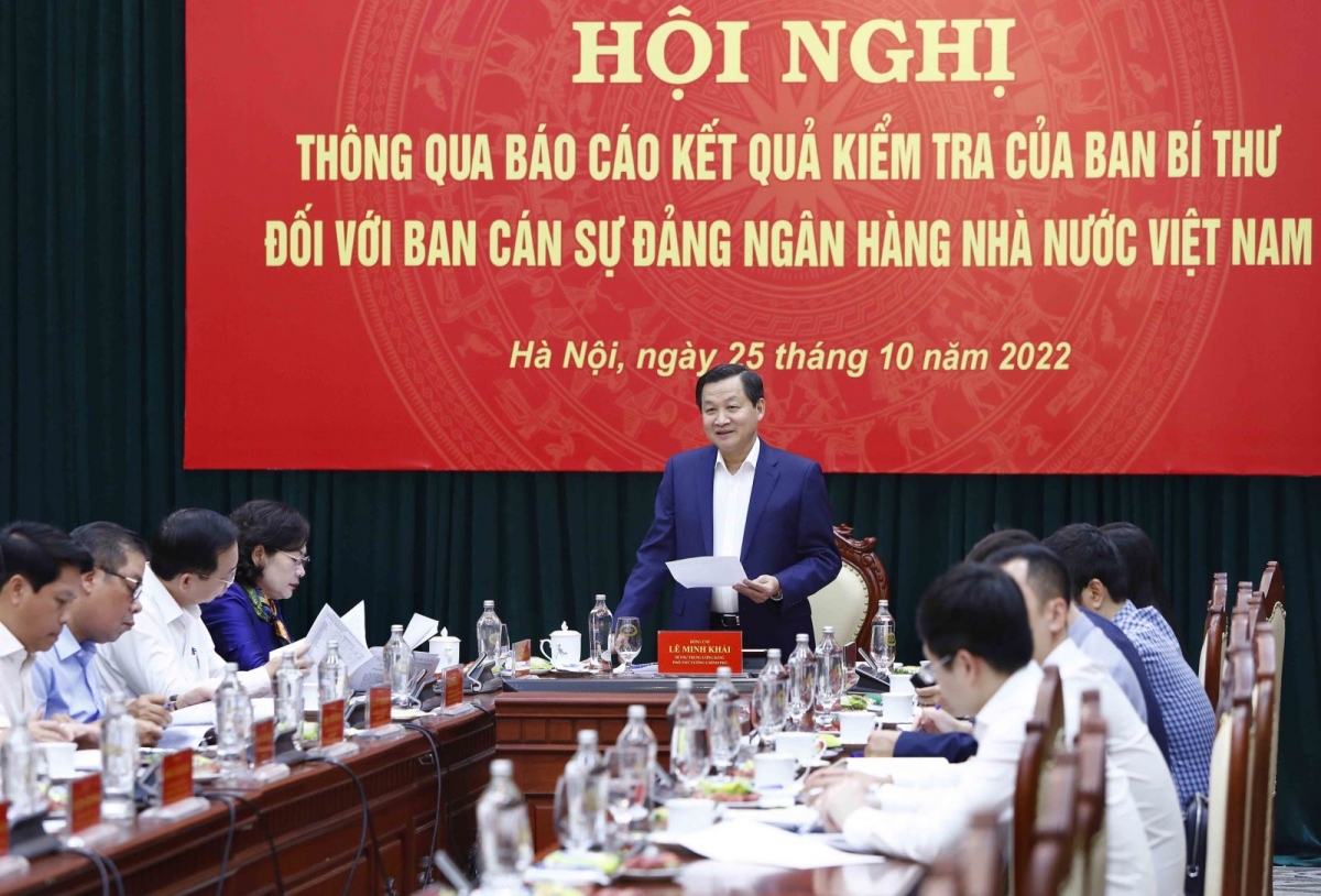 pho thu tuong le minh khai lam viec voi ban can su Dang ngan hang nha nuoc hinh anh 1