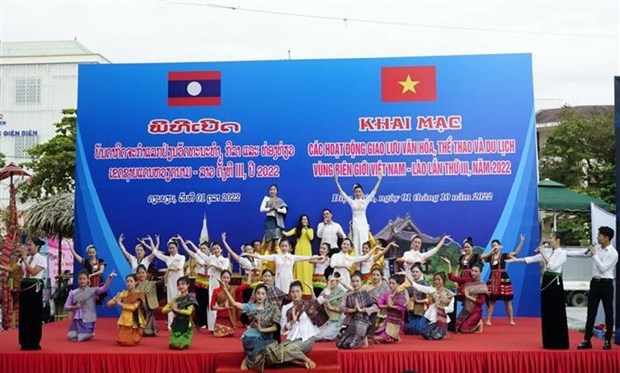 dien bien province hosts vietnam-laos border cultural festival picture 1