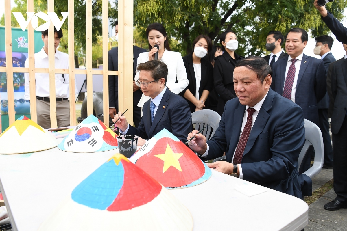 rok willing to help vietnam develop its cultural industry picture 1