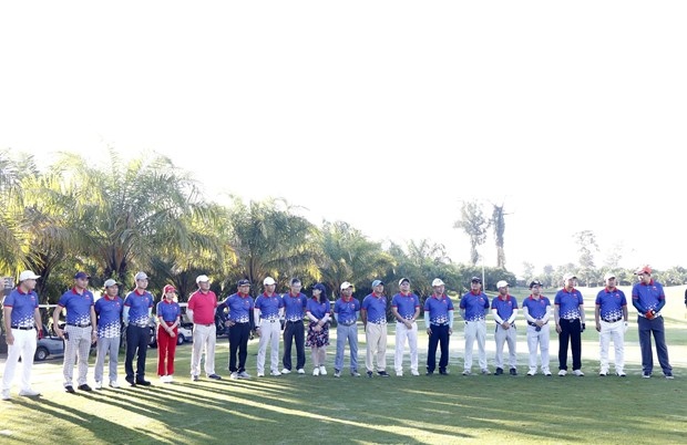 friendship golf tournament held to foster vietnam-laos ties picture 1