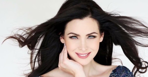 miss universe 2005 natalie glebova arrives in vietnam ahead of fashion show picture 1