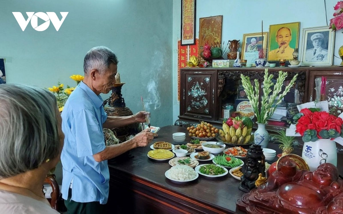 Mâu thuẫn vì cúng giỗ ông bà