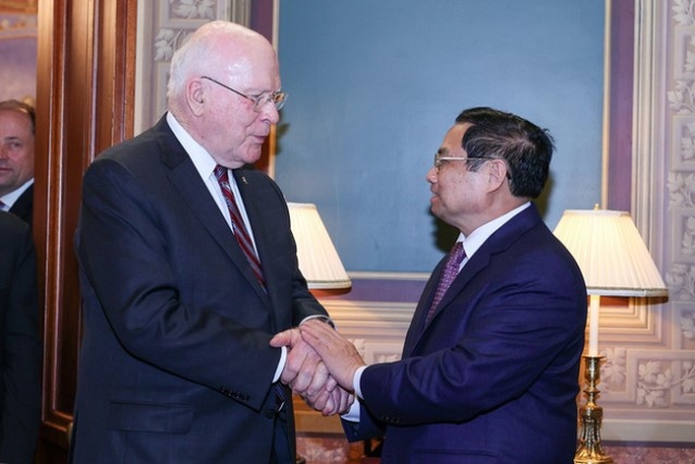 us official desires more exchanges between young us-vietnamese generations picture 1