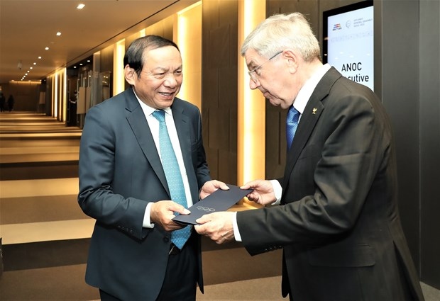 sports minister meets leader of international olympic committee in seoul picture 1 sports minister meets leader of international olympic committee in seoul picture 1